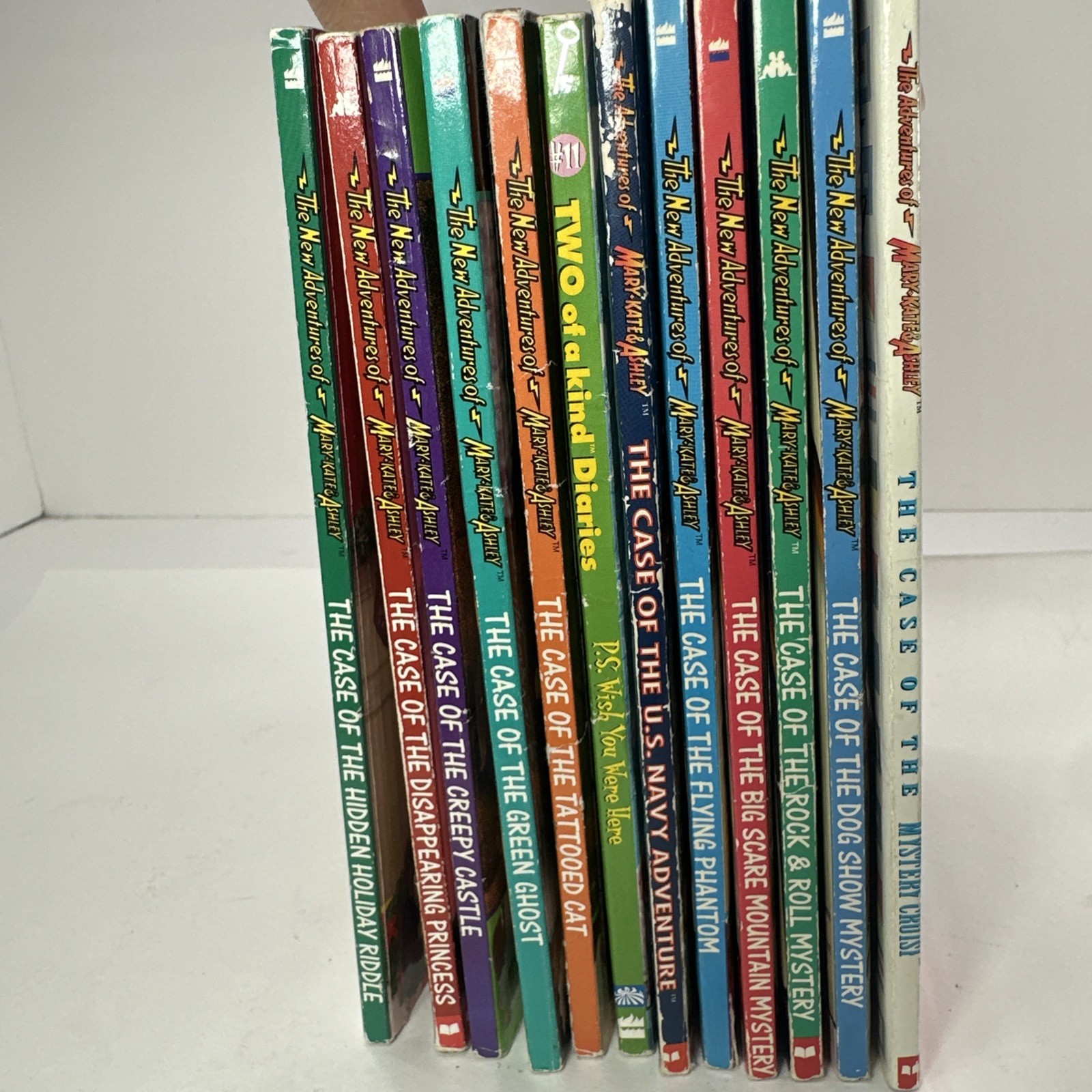 The Adventures Of Mary Kate And Ashley Books-Lot Of 12 Paperback
