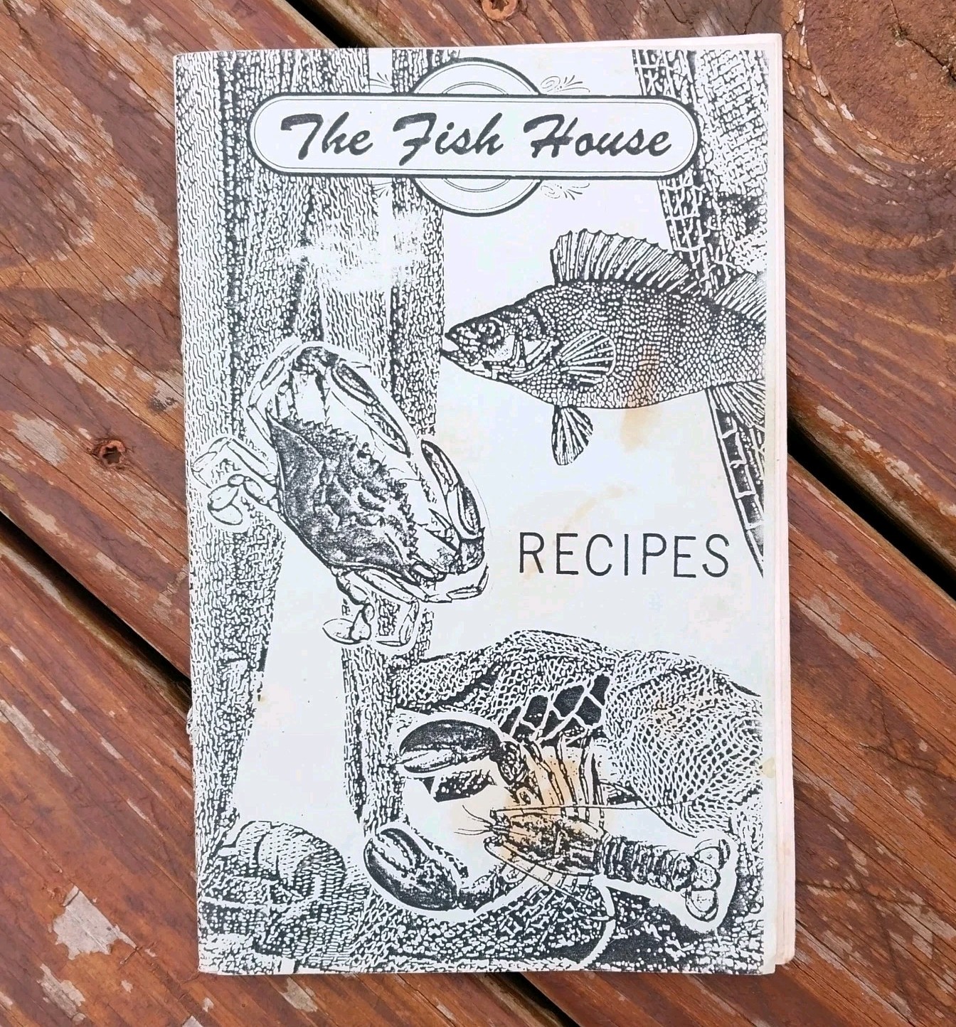 The Fish House Recipes Cookbook Essexville MI Michigan 47 Pages 1984