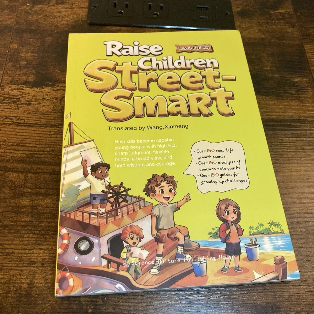Raise Children Street-Smart Paperback Helping Kid Build Confidence Comic Edition